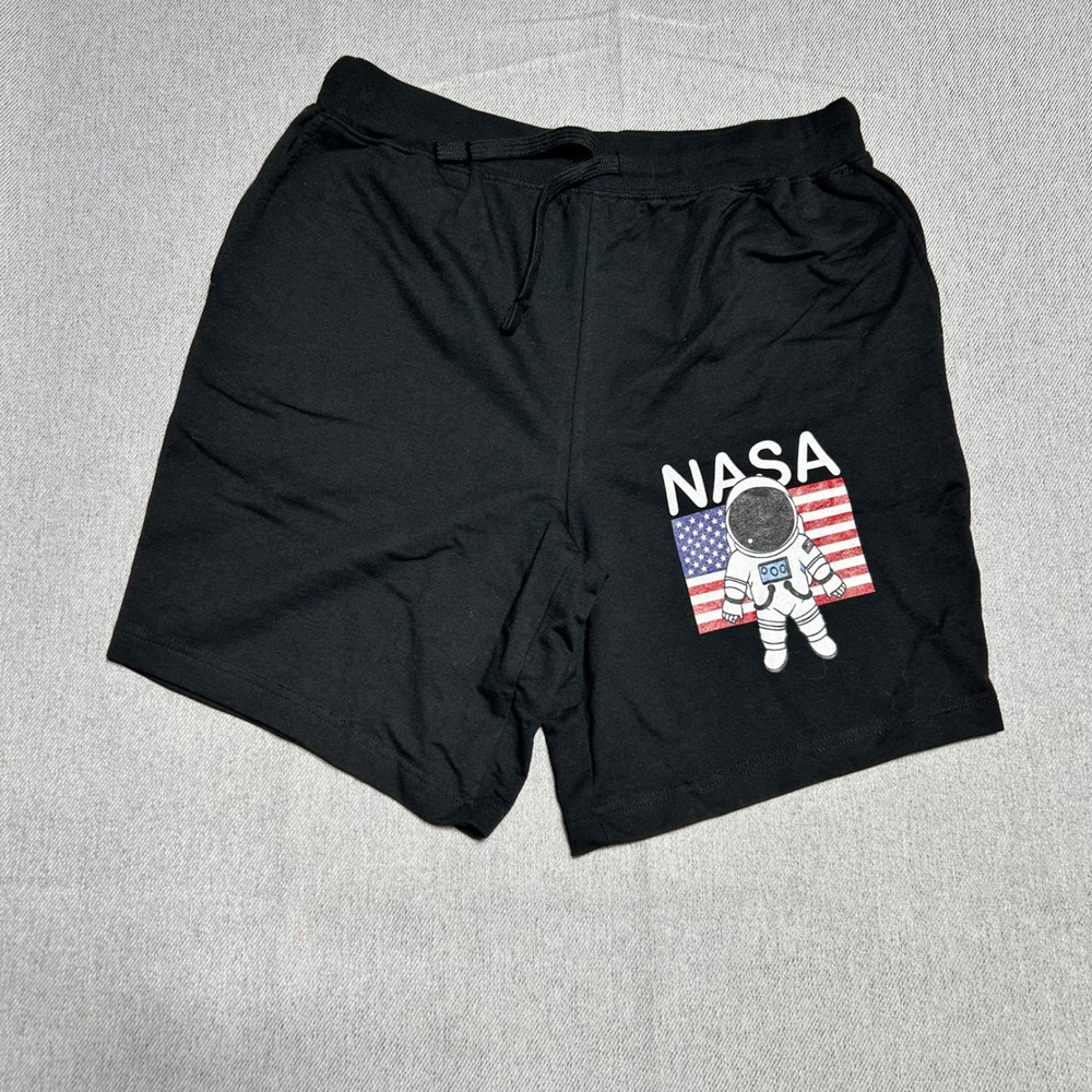 NASA Mens Graphic Lounge Shorts Size M Black Astronaut American Flag Drawstring